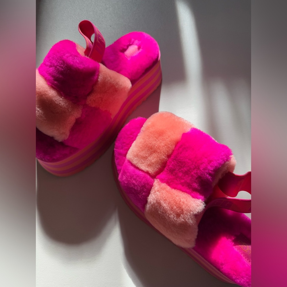 UGG - disco checkered platform slide - Picture 1 of 6